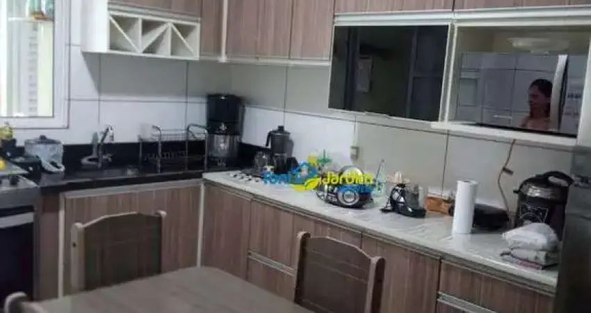Sobrado com 2 dormitórios à venda, 86 m² por R$ 480.000,00 - Jardim das Maravilhas - Santo André/SP