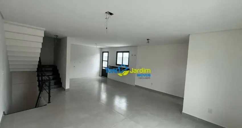 Sobrado com 3 dormitórios à venda, 227 m² por R$ 720.000,00 - Vila Santo Alberto - Santo André/SP