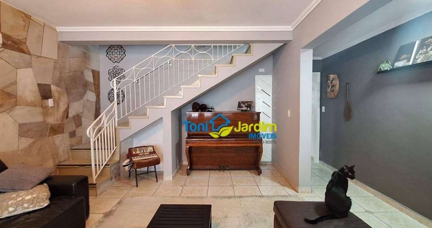Sobrado com 3 dormitórios à venda, 184 m² por R$ 675.000,00 - Vila Alice - Santo André/SP