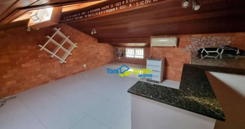 Sobrado com 2 dormitórios à venda, 101 m² por R$ 665.000,00 - Utinga - Santo André/SP