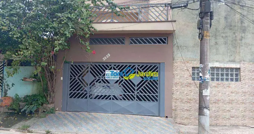 Sobrado com 3 dormitórios à venda, 219 m² por R$ 490.000,00 - Sítio Cassaquera - Santo André/SP