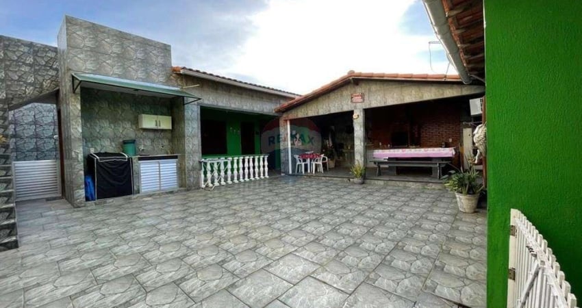 Casa com 4 quartos à venda na Rua das Orquídeas, 22, Caminho de Búzios, Cabo Frio