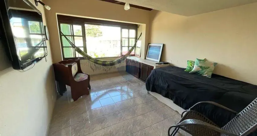 Apartamento de 01 quarto frente canal. Portinho. Cabo Frio