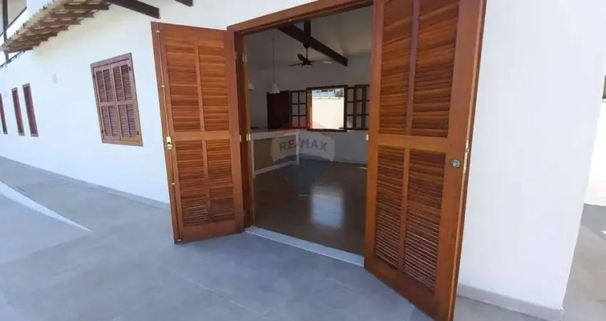 Casa para alugar na Baia Formosa, RJ