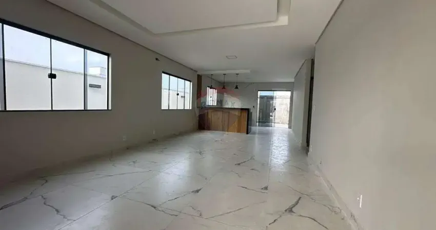 Casa de alto padão no condominio viverde 1 , com tres quartos e uma suite e um banheiro canadense e placa solar.