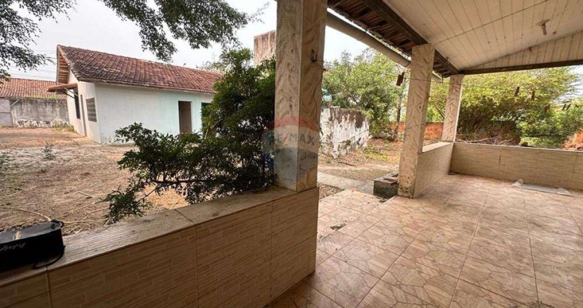 Casa com 7 quartos à venda na Rua Zé Trindade, 59, Centro, Iguaba Grande