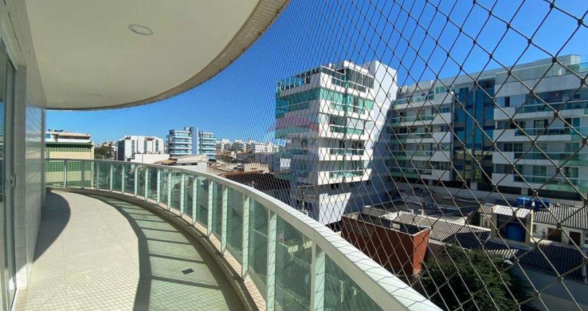 Apartamento com 3 quartos para alugar no Centro, Cabo Frio 