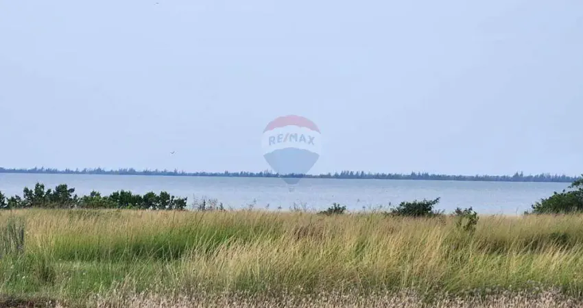 TERRENO À VENDA COM 585 M2, NO LOTEAMENTO ARCO ÍRIS, EM SÃO PEDRO DA ALDEIA, POR APENAS   150.000,