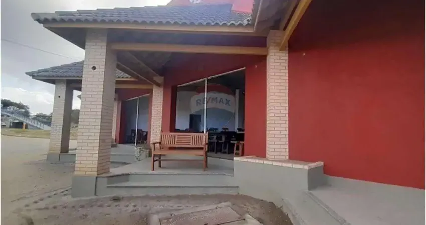 Sala comercial para alugar na Rodovia Amaral Peixoto, 104, Balneário das Conchas, São Pedro da Aldeia
