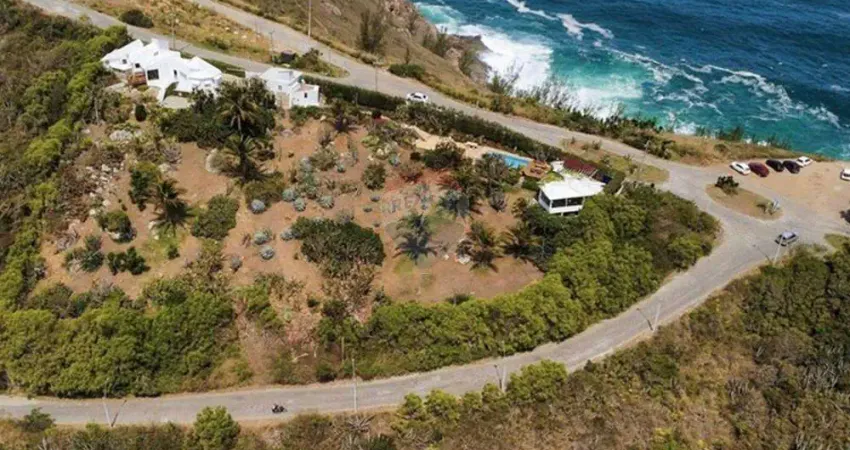 Casa branca a venda -  o paraíso à sua espera em arraial do cabo.