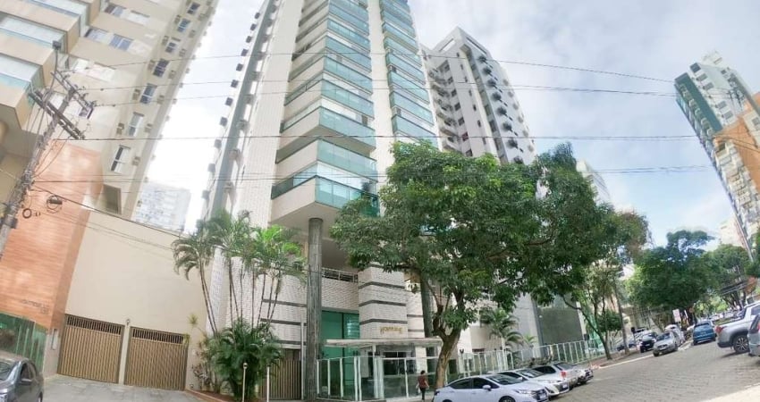 Apartamento para Venda em Vitória, Praia do Canto, 3 dormitórios, 3 suítes, 5 banheiros, 2 vagas