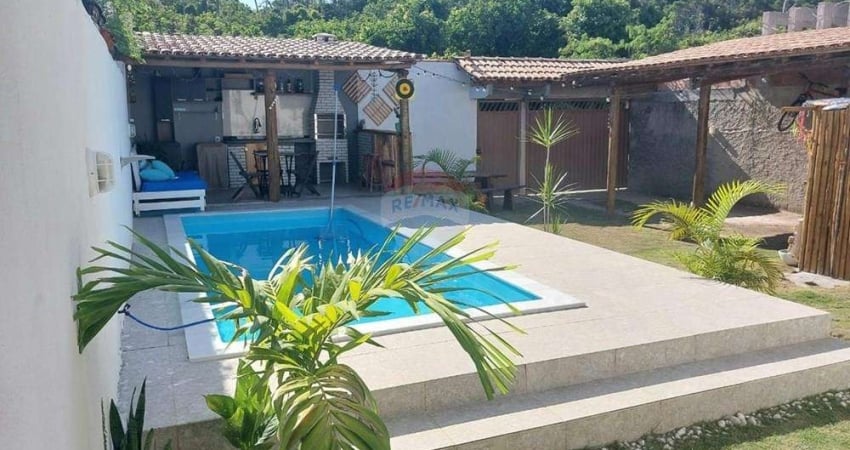 Casa Aconchegante com Piscina e Perto do Mar