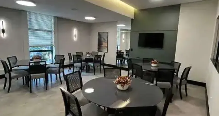 Apartamento com 03 suítes e 2 vagas de garagem na Meia Praia - Itapema