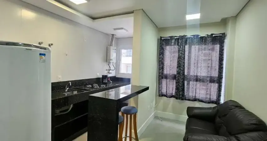 Apartamento 1 Suíte, 30m2,  mobiliado, 1 Vaga,  Trindade -  Florianópolis/SC