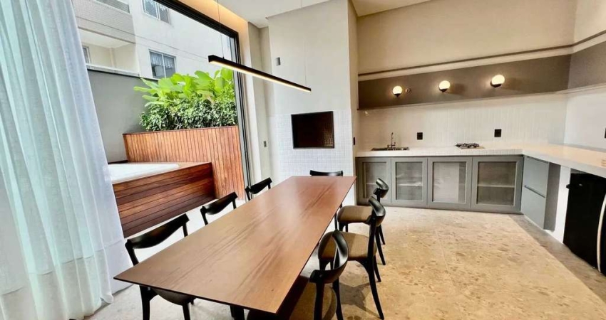 Apartamento com 4 suítes e 3 vagas de garagem na Barra Norte