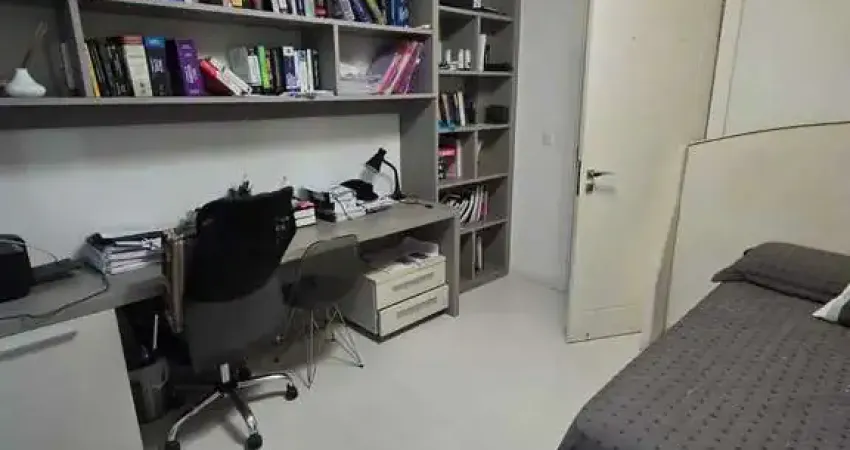 Apartamento diferenciado com 4 suítes e 3 vagas de garagem na Avenida Brasil em Balneário Camboriú