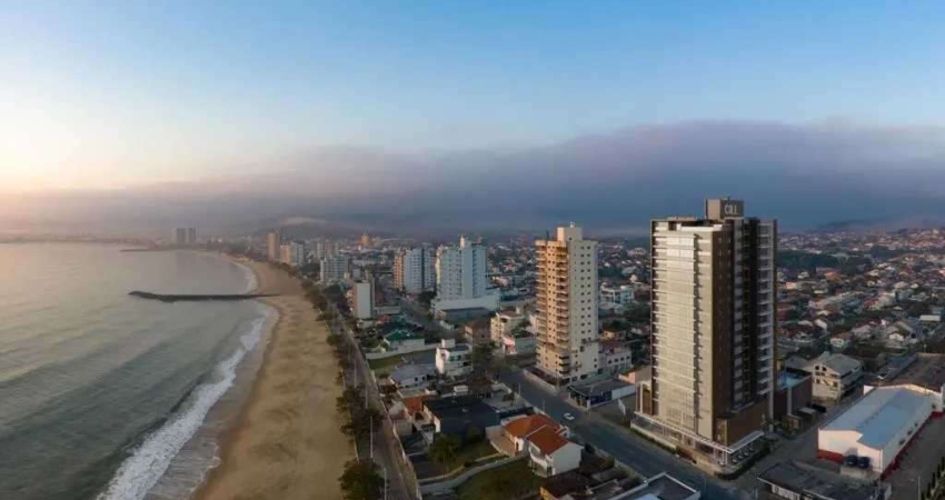 Apartamento na planta frente mar com 3 Suítes, 2 vagas de garagem no Centro de Balneário Piçarras