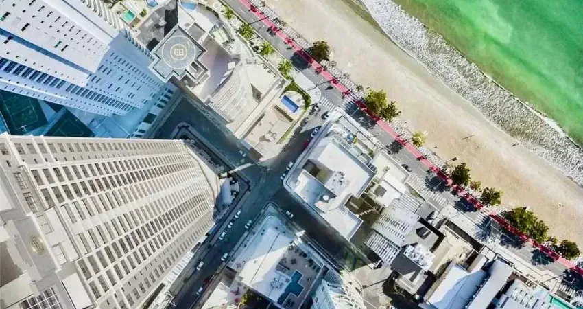 Apartamento novo!! Com 4 dormitórios sendo 3 suítes e 3 vagas no Centro de Balneário Camboriú
