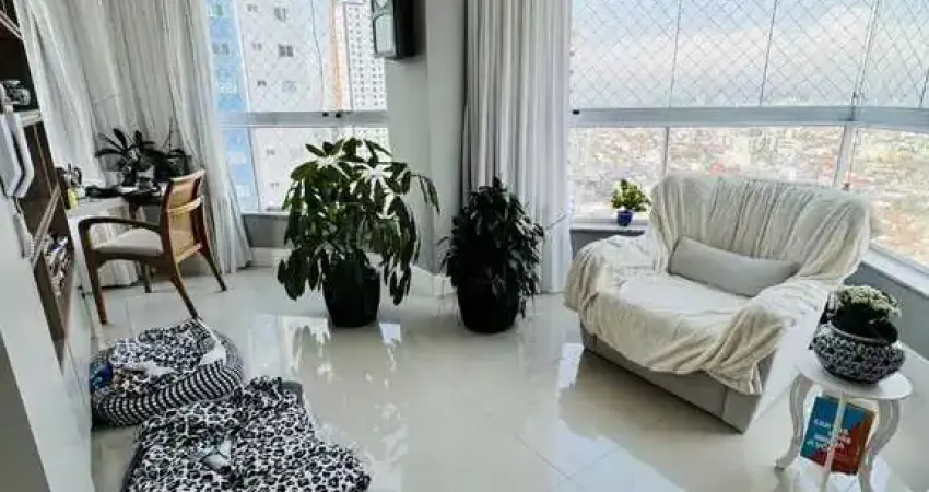 Apartamento alto padrão com 3 suítes, finamente mobiliado na Av. Central em Balneário Camboriú