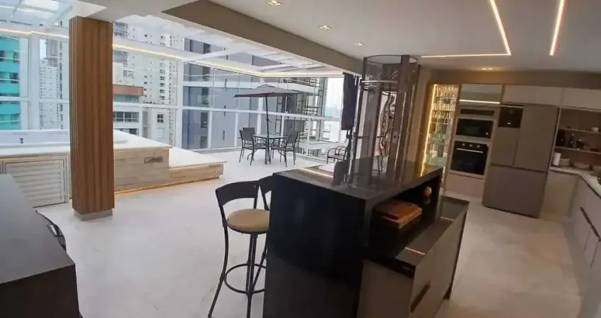 Cobertura Duplex com 3 suítes sendo 1 master na Barra Sul em Balneário Camboriú