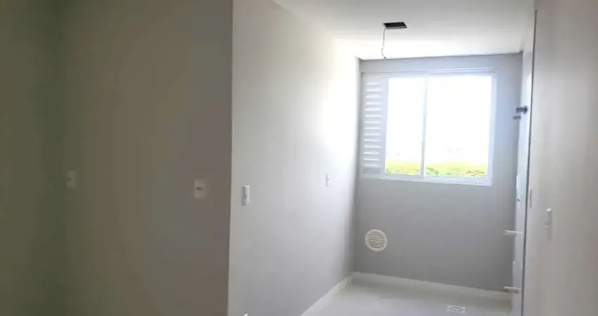 Apartamento próximo do Beto Carrero, com 2 dormitórios sendo 1 suíte em Penha/SC.