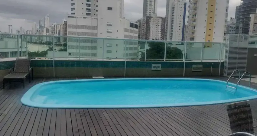 Apartamento com 3 suítes finamente mobiliado, vista para o mar na barra norte