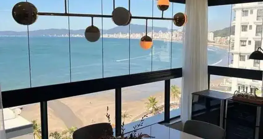 Apartamento alto padrão vista mar com 3 suítes e 2 vagas de garagem em Itapema