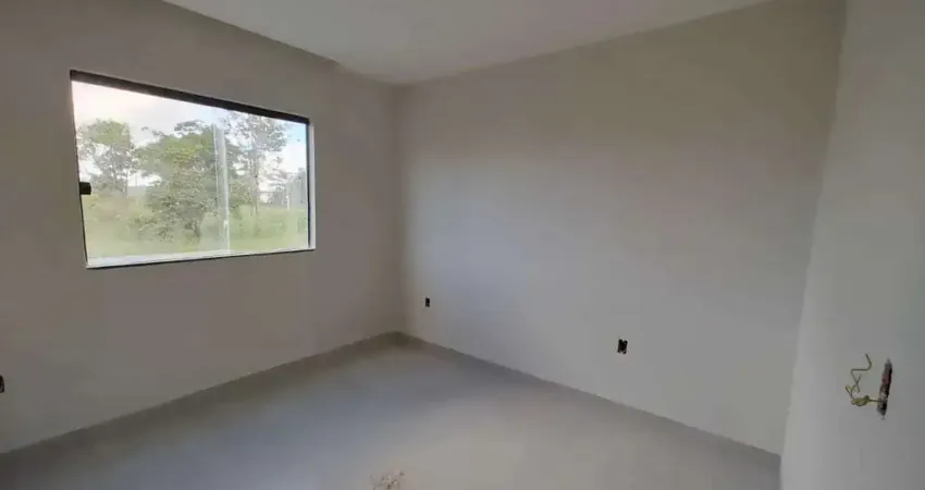 Casa com 3 dormitórios sendo 1 suíte e 4 vagas de garagem no bairro Tabapiri em Porto Seguro BA