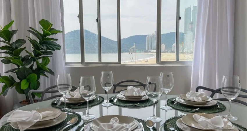 Apartamento Frente Mar com 2 suítes e 1 vaga privativa na Barra Sul em Balneário Camboriú