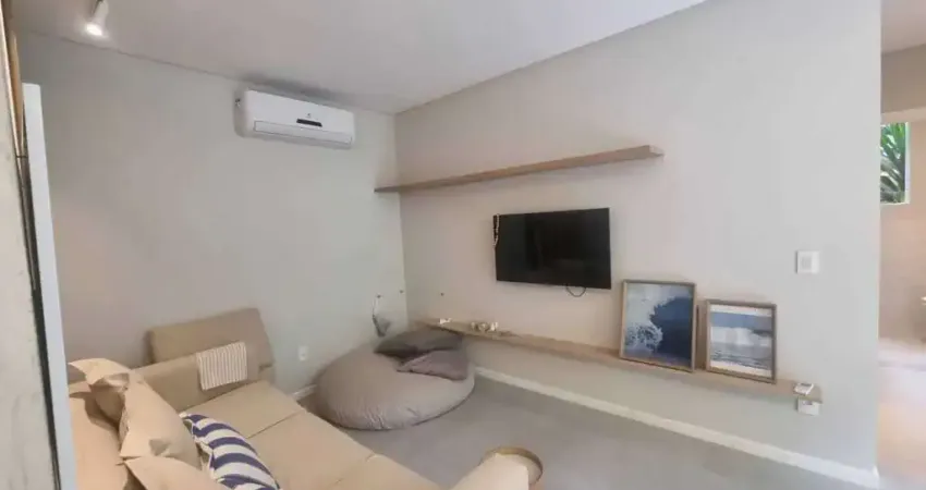 Apartamento com 2 suítes e 1 vaga de garagem  na Praia dos Amores em Balneário Camboriú