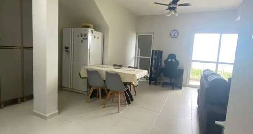 Duplex cobertura frente mar com 5 quartos sendo 2 suítes e 2 vagas de garagem em Guaratuba-PR