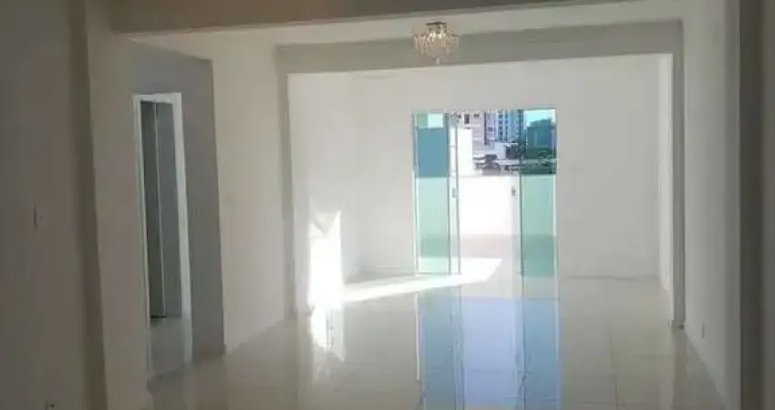 Apartamento com 2 dormitórios sendo 1 suíte, com 2 vagas de garagem nas Nações em Balneário Camboriú