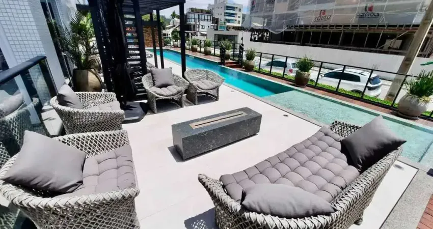 Apartamento com 3 dormitórios sendo 1 suíte e 2 vagas de garagem na Praia Brava em Itajaí
