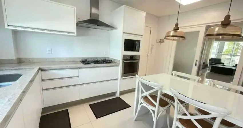 Apartamento Diferenciado com 4 suítes e 4 vagas no Centro de Balneário Camboriú