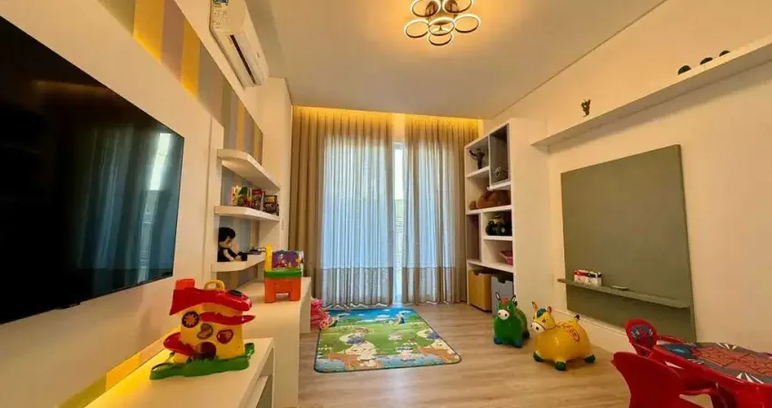 Apartamento alto padrão com 4 suítes e 3 vagas de garagem no Centro em Balneário Camboriú
