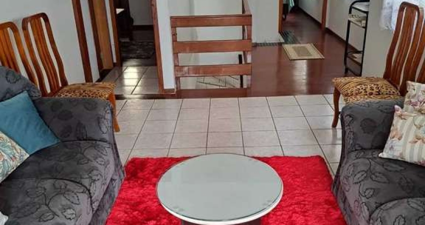 Cobertura Duplex com 3 suítes e 1 vaga de garagem no Centro de Balneário Camboriú