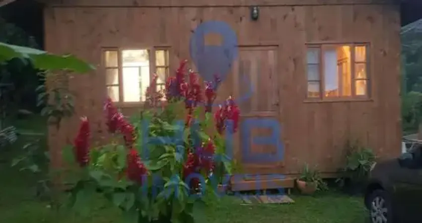 Casa à venda 45m2, terreno com 640m2, não financiável, na figueira grande, imaruí/sc