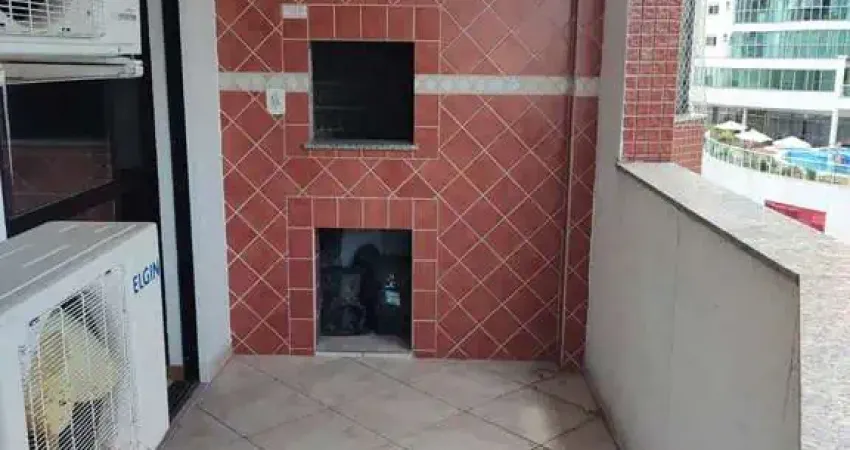 Apartamento com 3 dormitórios sendo 1 suíte e 2 vagas de garagem no Centro de Balneário Camboriú
