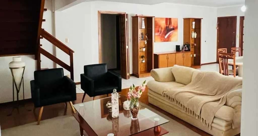 Cobertura Duplex com 4 quartos sendo 2 suítes na Avenida Central - Balneário Camboriú