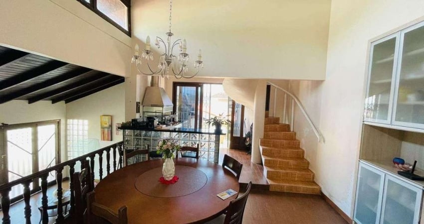 Casa à Venda, 272 m², 4 Dormitórios (2 Suítes), Pantanal, Florianópolis/SC