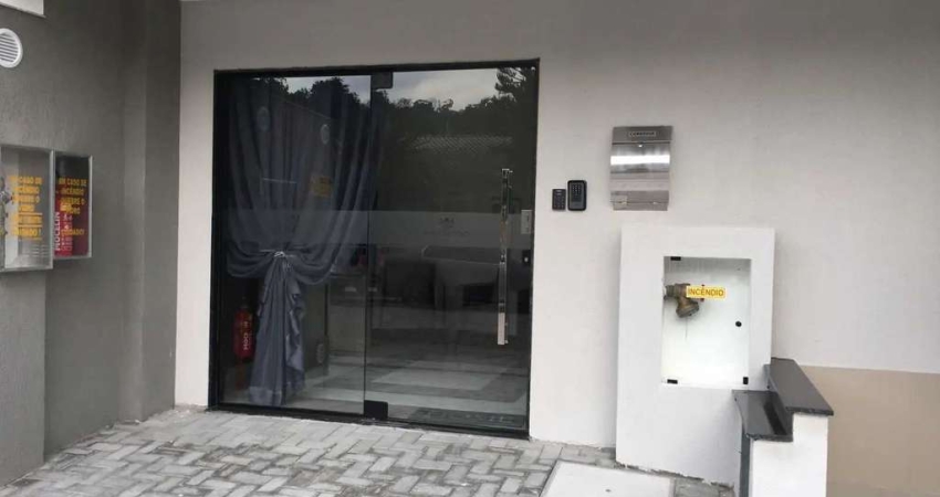 Apartamento com 2 dormitórios sendo 1 suíte, 2 vagas de garagem no Bairro Morretes em Itapema