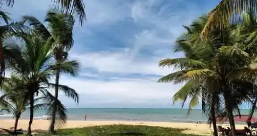 Casa à venda com 3 dormitórios sendo 1 suíte e 2 vagas de garagem em Santa Cruz Cabrália na Bahia