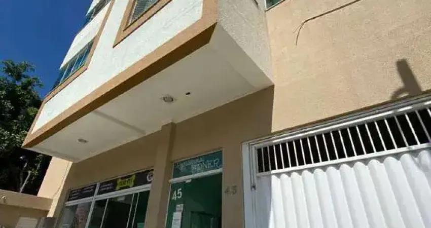 Apartamento com 2 dormitórios e 1 vaga de garagem no bairro Morretes