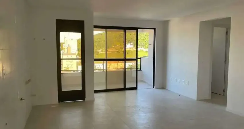 Apartamento alto padrão com 2 dormitórios sendo 1 suíte e 1 vaga privativa em Camboriú