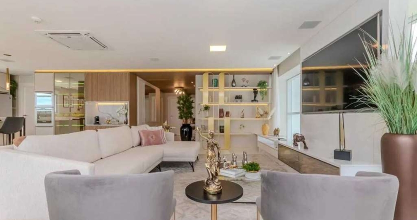 Apartamento de luxo frente mar com 4 suítes e 6 vagas de garagem em Balneário Camboriú