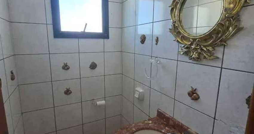 Apartamento Frente Mar 3 suítes e 2 vagas de garagem gaveta em Balneário Camboriú