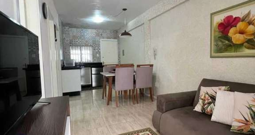 Apartamento com 2 dormitórios e 1 vaga de garagem no Centro de Balneário Camboriú