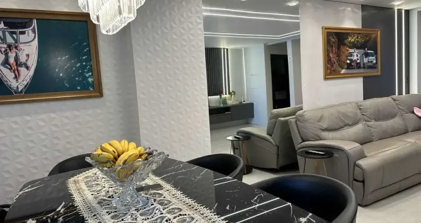 Casa mobiliada em condomínio fechado com 3 suítes e 1 vaga de garagem no Dom Bosco em Itajaí