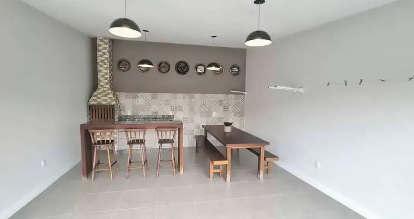 Casa à Venda,  170m2, 3 Dormitórios(1S),  Santo Amaro da Imperatriz/SC