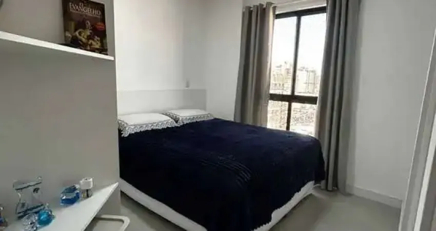 Apartamento mobiliado próximo a praia com 2 dormitórios sendo 1 suíte e 1 vaga de garagem em itapema